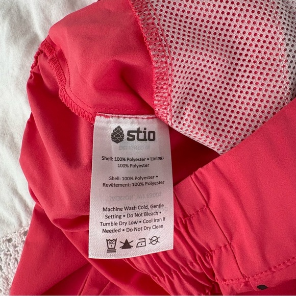 Stio SMALL PTV Jogger Coral Red Pink zipped ankle cuff - Picture 6 of 10